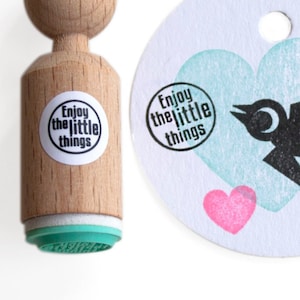Enjoy the little things, text Mini Stamp (nr. 079) with mint rubber