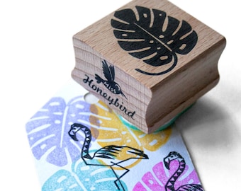 Monstera Leaf Wooden Rubber Stamp, Mint Colored Rubber, 1.10" x 1.18"