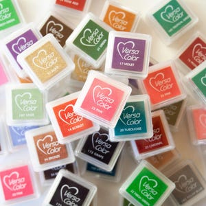 Tsukineko VersaColor Mini Ink Pads - Choose Your Colors! | Uncoated paper | Water Based Ink | 3x3cm | Archival | Emboss