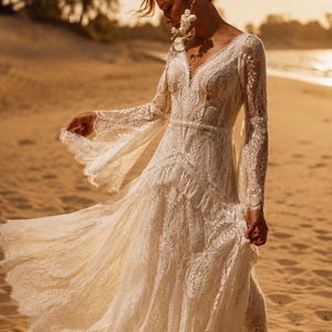sirena flare sleeve dress in ivory Vestido Novia long sleeve wrap maxi dress