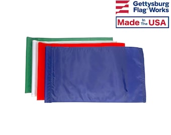 Bandera de golf de nailon lisa de 14x20" - Con soporte para tubo - ¡Hecha en EE. UU.!
