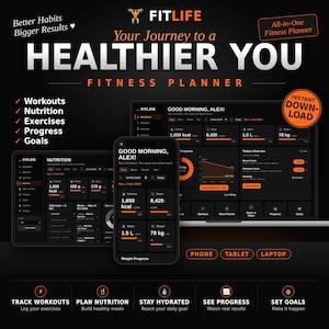 Pode incluir: Um planejador de fitness digital exibido em uma tela de laptop, tablet e smartphone com uma interface preta e laranja. As telas mostram painéis para rastrear treinos, nutrição, passos, hidratação e progresso de peso com o texto "FITLIFE" e "YOUR JOURNEY TO A HEALTHIER YOU".