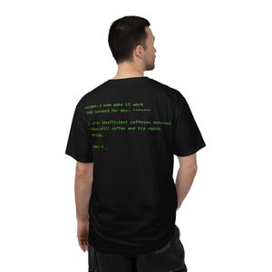 user@dev:- camiseta com código de terminal | Camiseta de Programador, Camiseta com Erro de Cafeína no Console imagem 2