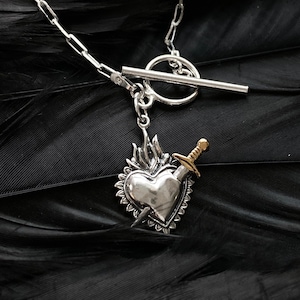 Sterling Silver Sacred Heart Staple Chain Necklace. Faith Jewelry, Devotion Jewelry, Milagros Jewelry, Catholic Jewelry, Catholic Gift