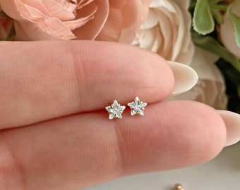 Solid 14kt Gold 3MM,4MM or 5MM Stars CZ Studs, Hypo Allergenic, Solid Gold Jewelry, Screw Back Studs, Solid Gold Stud Earrings