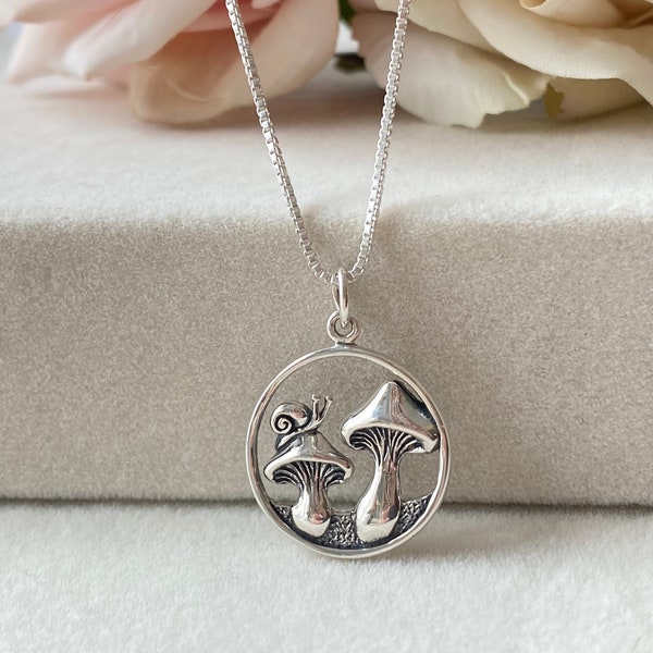 Sterling Silver Mushrooms and Snail Necklace, Vitality Jewelry,Patience Jewelry,Mushroom Jewelry,Snail Jewelry, Fungi Jewelry,Travel Jewelry