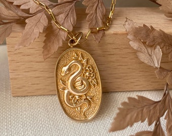 14kt Gold Filled Snake with Flowers Necklace. Snake Jewelry, Serpent Jewelry, Nature Jewelry, Dark Academia Jewelry, CHAIN CHOICES