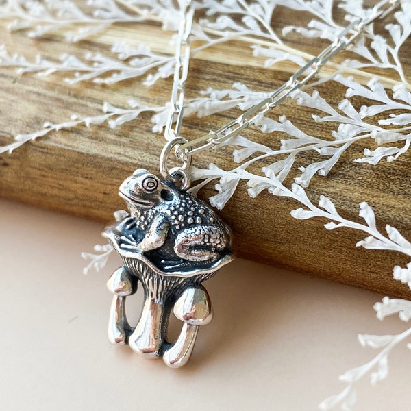 Sterling Silver Toad On Mushrooms Necklace. Toad Jewelry, Cottage Core Jewelry, Frog Jewelry, Mushrooms Jewelry, CHAIN CHOICES