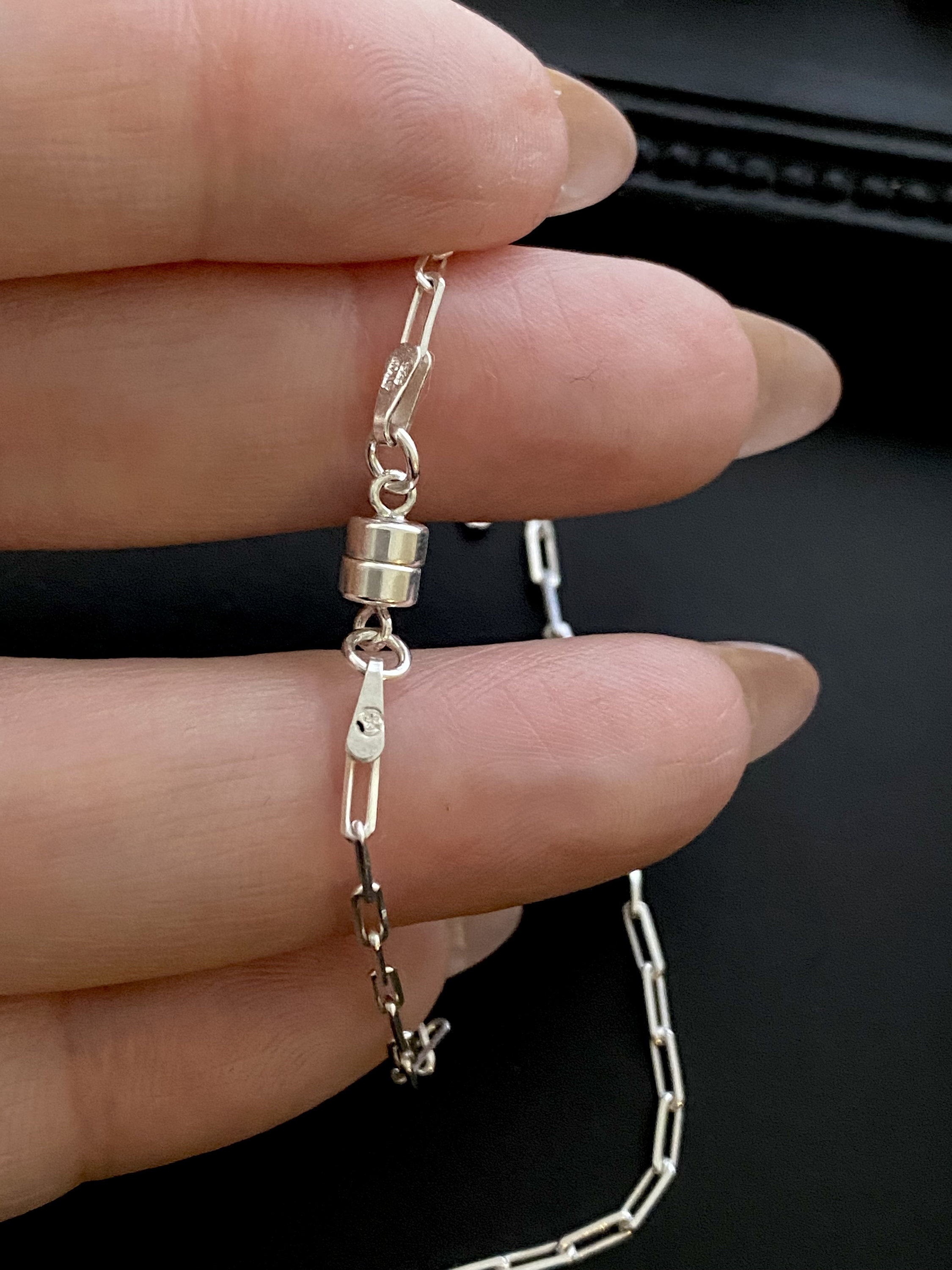 Necklace clasps deals for arthritis