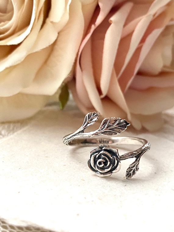 Adjustable cheap rose ring