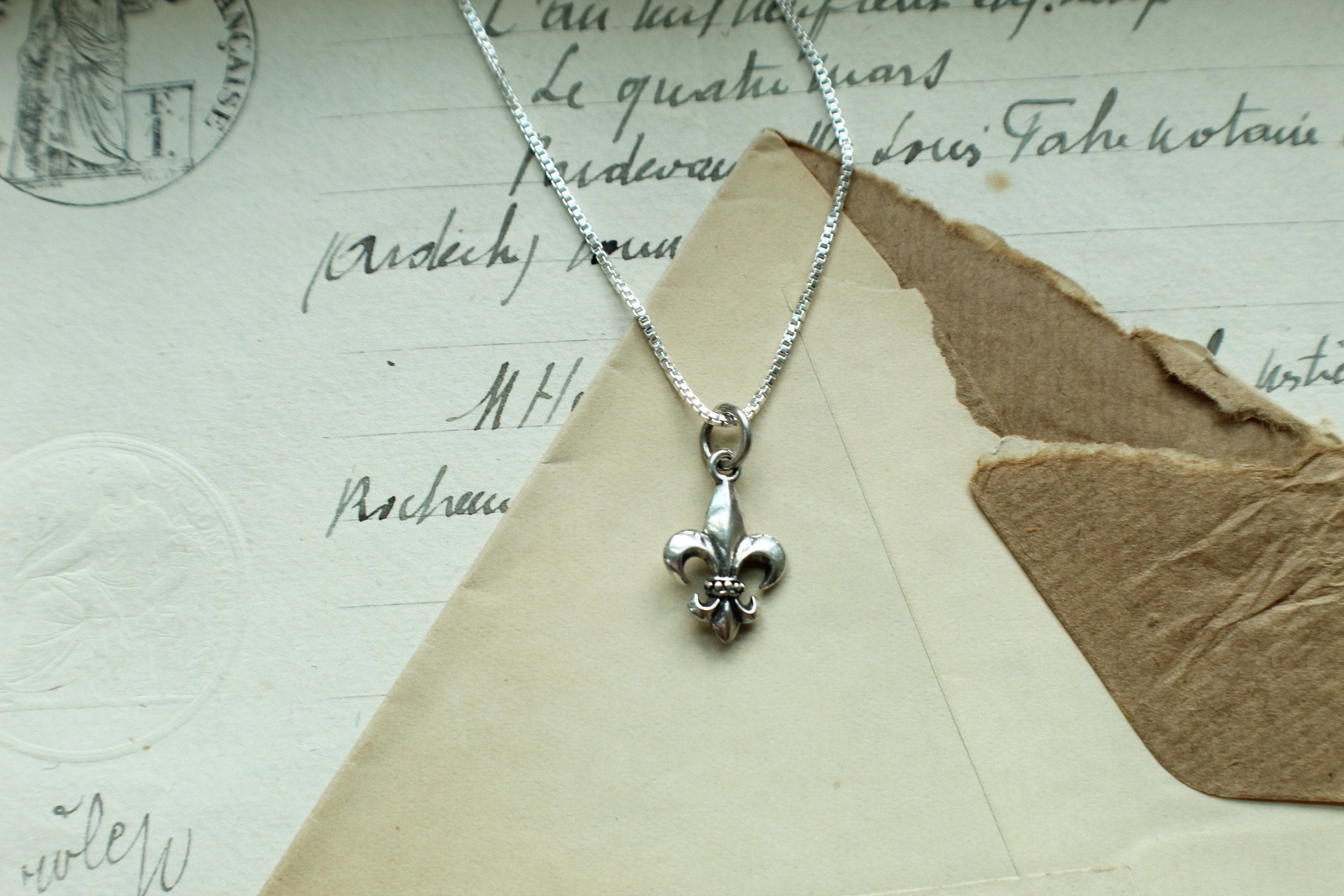 シルバー ペンダント マルスマーク fleurdelis pattern pandant シルバー ペンダント マルスマーク Fleur de lis Black Onyx Pendant