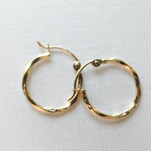 14Kt Yellow Gold 2 x 15mm deals Twisted Hoop Earrings. Gold Jewelry, Hypo Allergenic Hoops,14kt Hoops