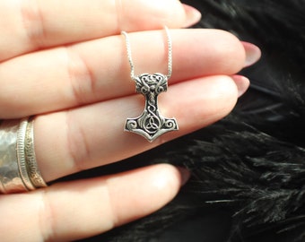 Sterling Silver Small Thors Hammer Double Sided Necklace. Viking Jewelry, Norse Jewelry, Mjölnir Necklace, Nordic Jewelry