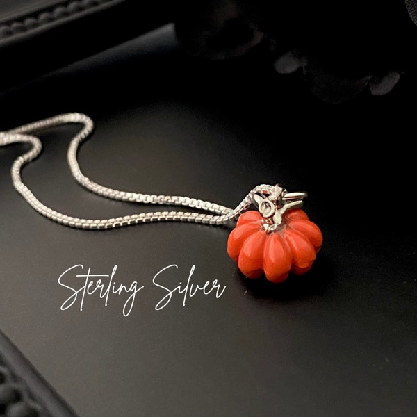 Sterling Silver Little 3D Pumpkin Necklace. Halloween Jewelry, Pumpkin Jewelry, Gothic Jewelry, Gift For Her.