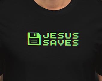 Jezus redt | Retro Disk Arcade Gamer | Midden op de borst | Unisex T-shirt