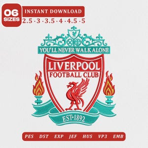 Può includere: Un disegno da ricamo dello stemma del Liverpool Football Club con un Liver bird rosso, il testo YOU'LL NEVER WALK ALONE, LIVERPOOL FOOTBALL CLUB ed EST 1892, con accenti color ottanio e due fiamme, disponibile in 6 misure da 6,35 a 12,7 cm.