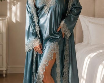Personalized Luxury Satin Robe and Nightgown Set, Lace Sleepwear Set for Women, Bridal Robe, Satin Slip Dress, Honeymoon Lingerie