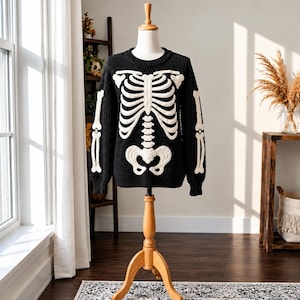 Haakpatroon voor een trui met skeletribbenkast, gotische Halloween-trui (digitale download)