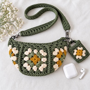 Floral Granny Square Crochet Bag Pattern: Crescent Crossbody Purse Tutorial (PDF Download)