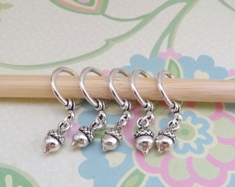 Set of 5 Silver Acorn Snag Free Stitch Markers, Knitting Marker, Progress Marker, WIP Marker,Knittng Notions, Fits up to 9.0 mm (US-13)