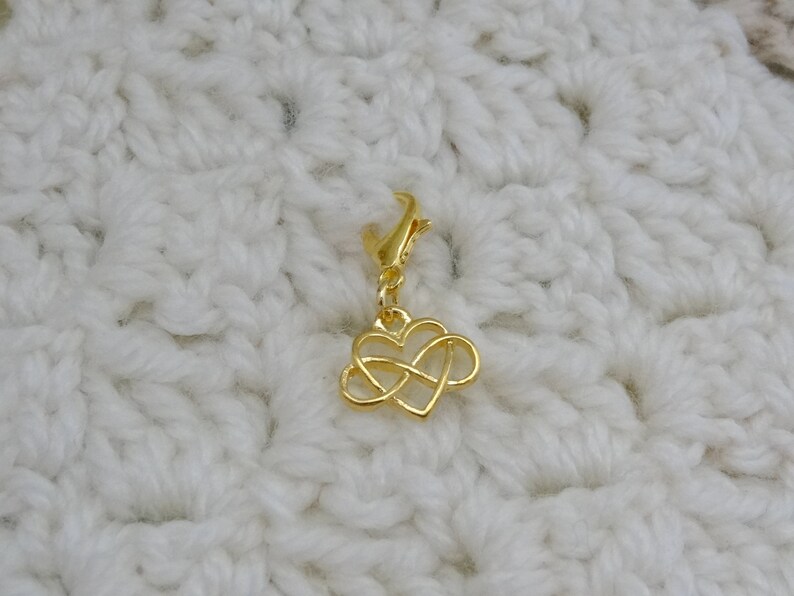 Set of 5 Gold or Silver Infinity Heart Stitch Markers for Crochet, Knitting Marker, Progress Marker, Removable Stitch Marker, WIP Marker image 2