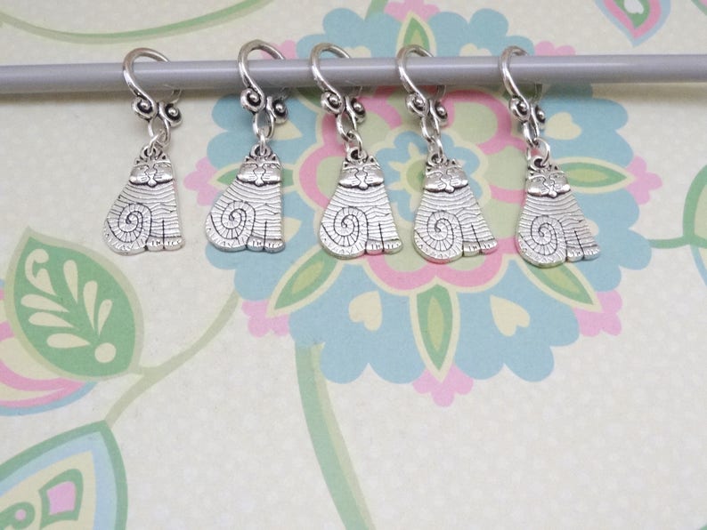 Set of 5 or 10 Silver Cat Snag Free Stitch Markers Knitting Notions Progress Marker Knitting Markers Fits up to 8 mm or US 11