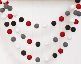 Christmas Pom Pom Garland, Felt Ball Garland, Christmas Garland, Holiday Decor, Christmas Tree Decoration, Christmas Party Decor, Red Gray