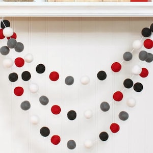 Christmas Pom Pom Garland, Felt Ball Garland, Christmas Garland, Holiday Decor, Christmas Tree Decoration, Christmas Party Decor, Red Gray