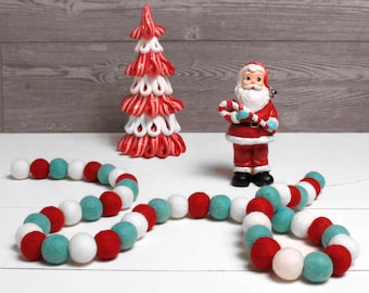 Pop Christmas Felt Ball Garland, Pom Pom Garland, Nursery Decor, Bunting Banner, Party Decor, Holiday, Christmas Pom Pom Garland
