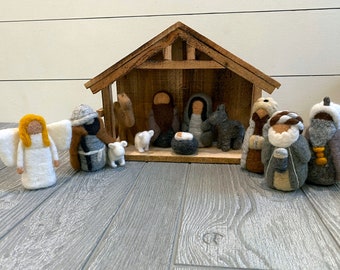 Christmas Felt Nativity Set, 12 piece nativity manger scene, Ready to Ship