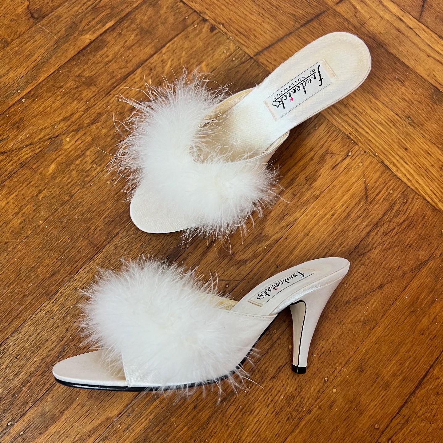 FREDERICK’S of HOLLYWOOD 1990’s 90s Y2K Vintage Deadstock Unworn White  Satin Peep Open Toe Marabou Feathers High Cha Cha Mules Heels