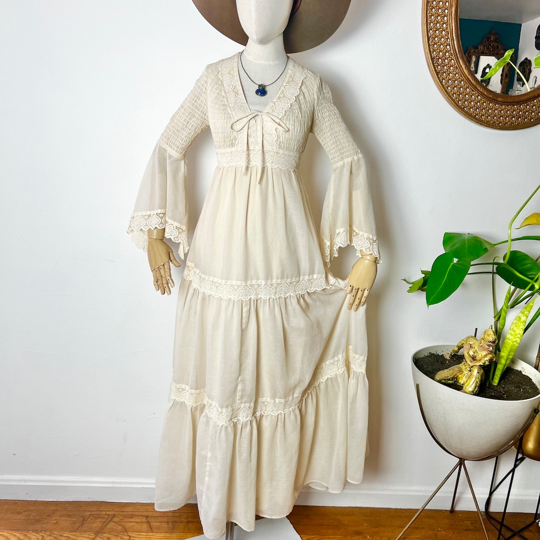 Candi of California 70's 70s Vintage Cream Cotton Gauze Empire Waist Smocked Handkerchief Bell Sleeves Wedding Gown Prairie Maxi Dress Xs S