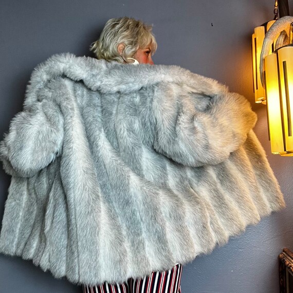 FAUX Striped SILVER FOX 1970’s 70s Vintage 1980’s… - image 6