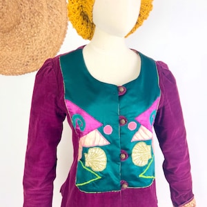 SEASHELL PATCHWORK 1970’s 70s Vintage Wine Corduroy & Green Satin Embroidered Silk Triangle Filigree Metal Button Boho Hippie Jacket S 36b