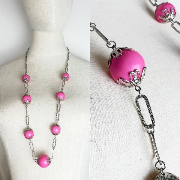 BUBBLEGUM PINK 1960’s 60s Vintage Mod Ball Bauble Silver Textured Metal Fashion Costume Mod Long Evening Statement Jewelry Necklace