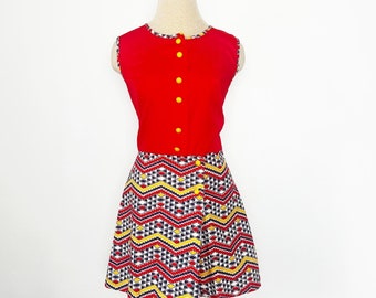 DEADSTOCK ROMPER 1960er Vintage 60er Jahre Baumwolle Rot Blau Mod Playsuit Playsuit Strand Jumpsuit Onesie Rock Skorts Shorts Minikleid S