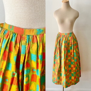 Woodstock Hippie Hippy Ära 1960’s 60er 1970’s 70er Vintage Retro Herz & Gänseblümchen Baumwolle Print Grün Orange Gold Schürze Maxi Krawatte Wrap S M L