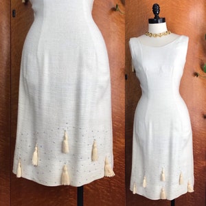 AB RHINESTONE 50’s 50s Vintage 60’s 60s Aurora Borealis & Cream Fringe Fringed Tassels White Linen Wiggle Cocktail Wedding Bridal Dress S M