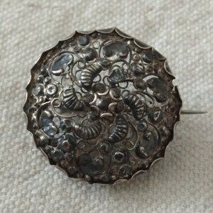Antique Silver Metal Filigree Pin Brooch
