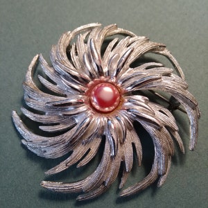 Vintage Sarah Coventry Silver Flower Brooch Pin