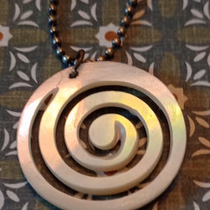 Vintage Mother of Pearl Swirl Necklace