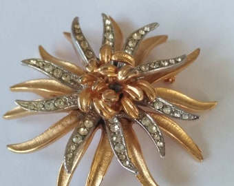 Vintage Coro Flower Brooch