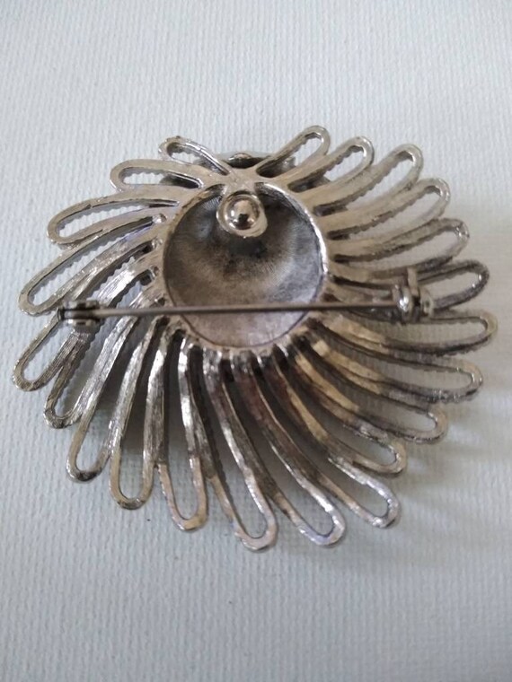 Vintage Unsigned Silver Tone Brooch - image 2