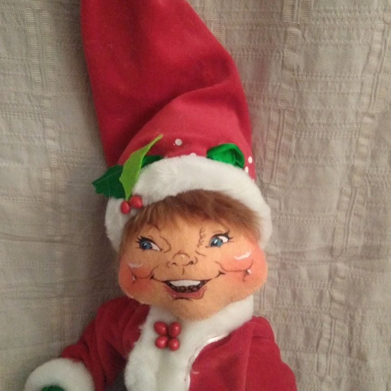 14in Christmas Swirl Elf - Red - Dolls