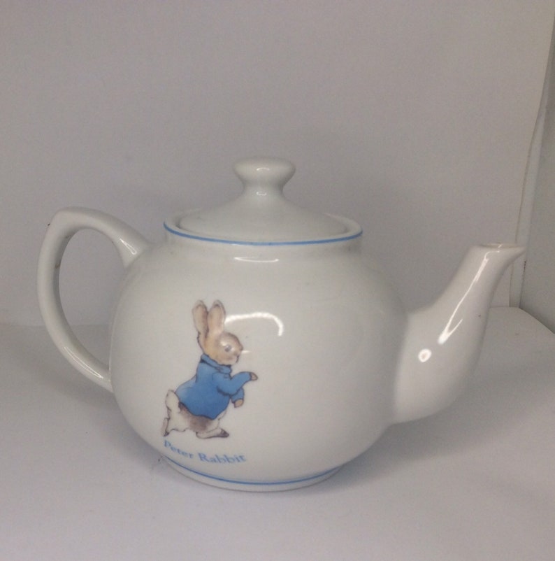 Vintage Beatrix Potter Peter Rabbit Teapot. Etsy