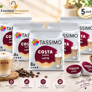 Puede incluir: Un paquete de 5 unidades de Tassimo Costa Coffee Latte en envases blancos con gráficos circulares granates. Cada paquete contiene 8 porciones. La imagen incluye una taza de café con leche, granos de café tostados y dos cápsulas individuales.