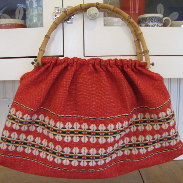 1950's LG Red Wool Knitting Bag, Sewing Bag, Knitting Bag, Tapestry, 1940s, Tapestry Knitting Bag, Wooden Handles