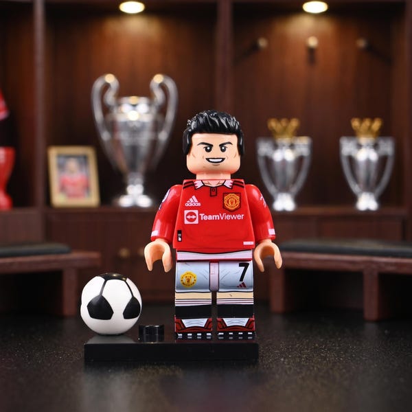 MOC CR7 7 Figure, Lego-Compatible, World Cup Gift, Stocking Stuffer GOAT
