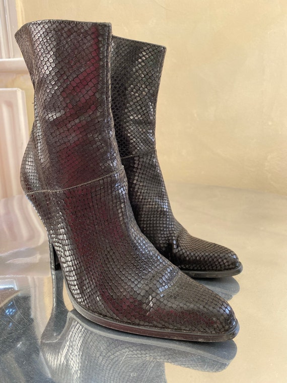 Leather snakeskin effect ankle boots. Size 38 - image 10