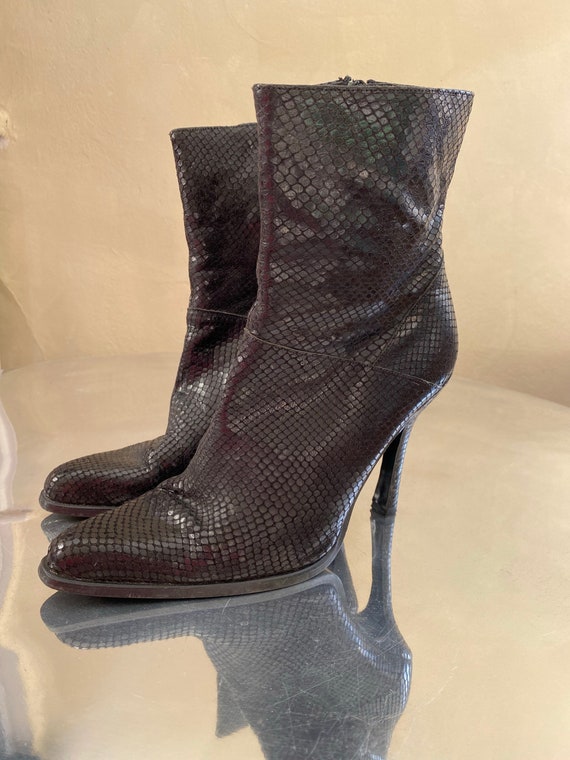 Leather snakeskin effect ankle boots. Size 38 - image 4